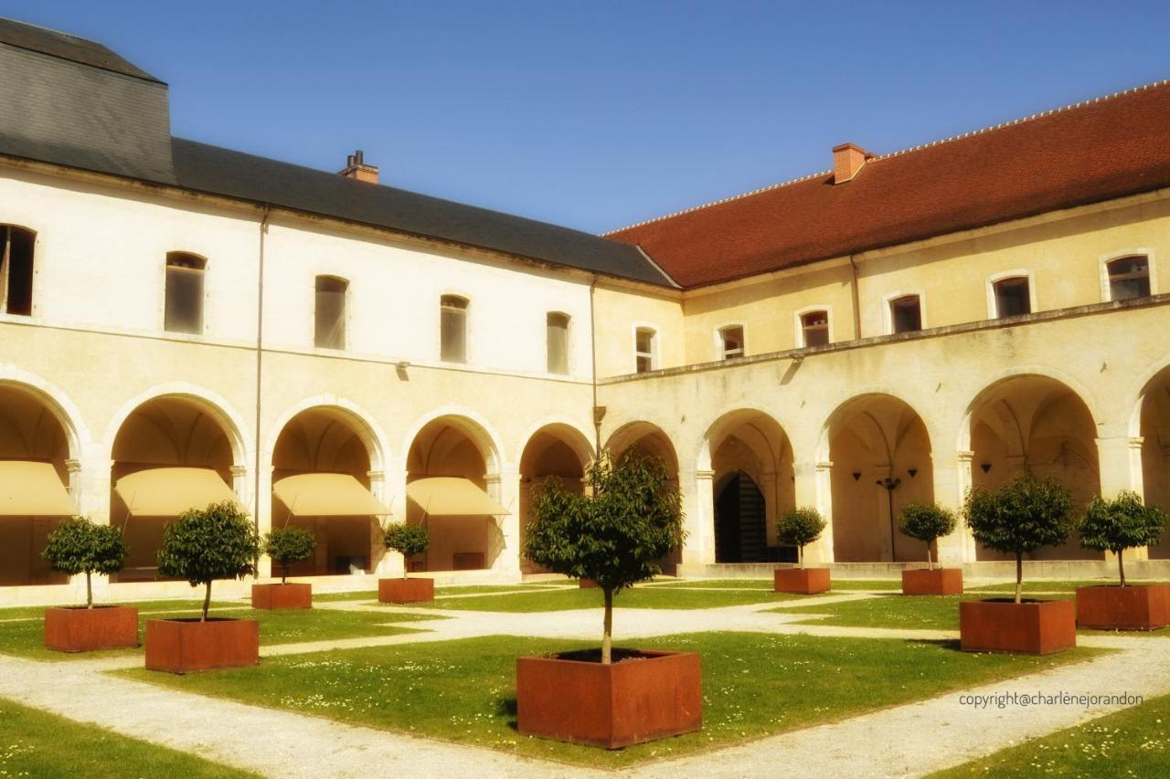 Larbrenville Gites Citadins En Centre-Ville Historique La Charité-sur-Loire Eksteriør bilde